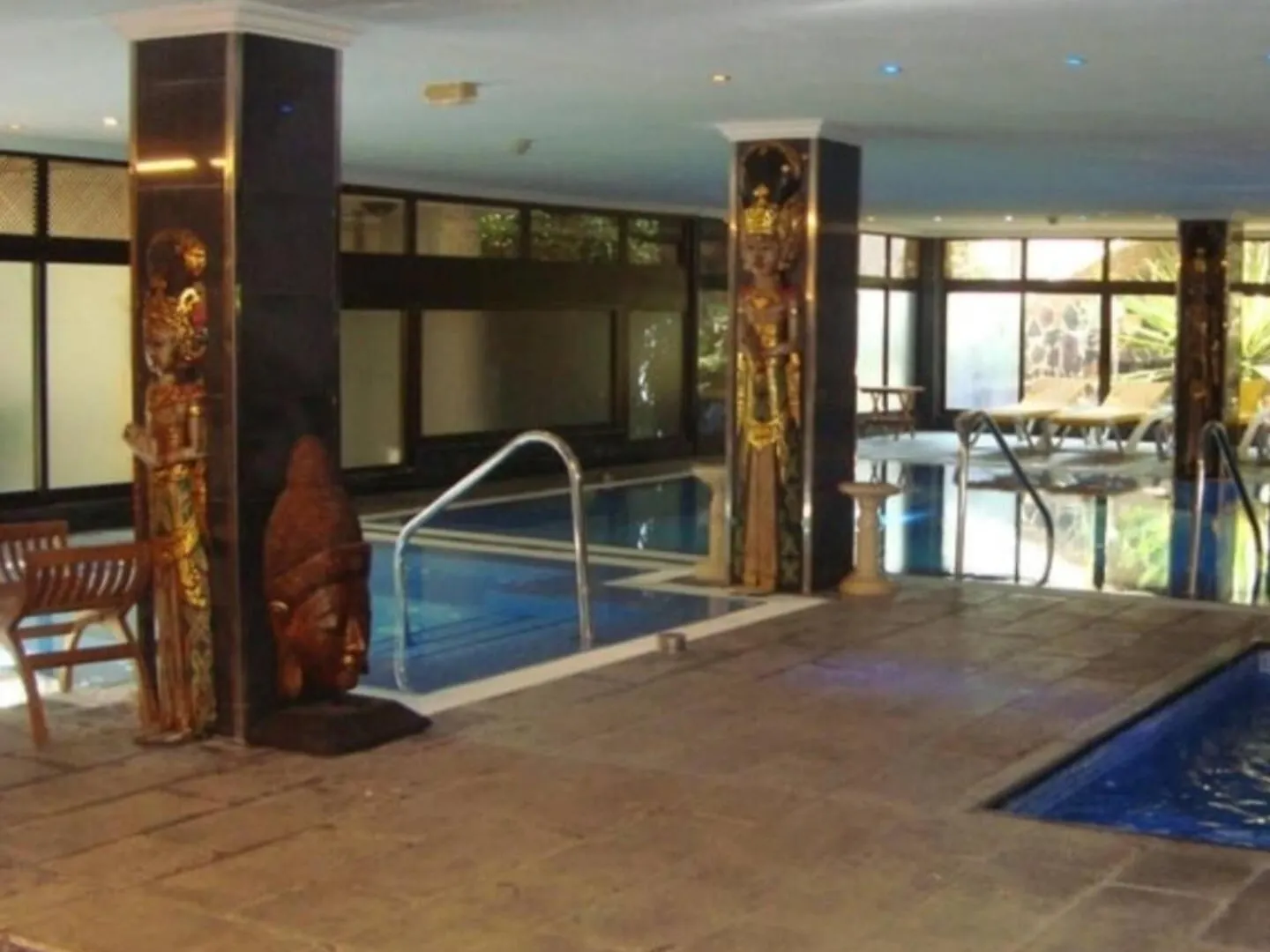Paraisol Bmb Costa Adeje  Španělsko